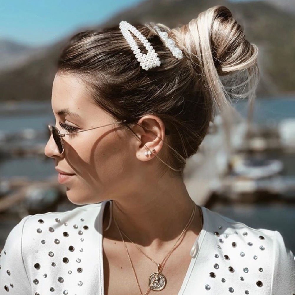 NWT 4pc Set Pearl Hair Clips